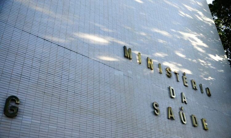 Homens representam 95% dos casos de varíola dos macacos no Brasil, diz Ministério da Saúde