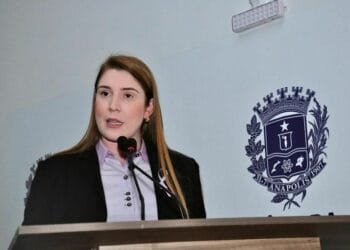 Vereadora cria projeto para o fim da violência obstétrica