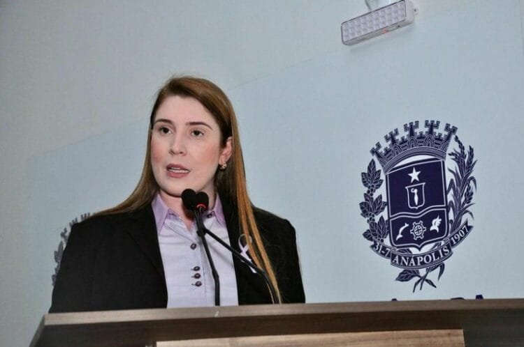 Vereadora cria projeto para o fim da violência obstétrica