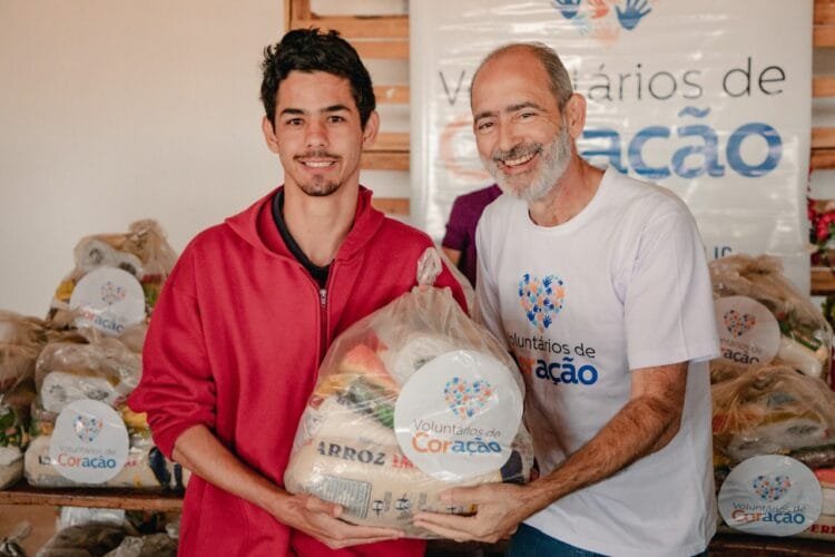 Entrega de alimentos do Arraiana 2022 chega a 140 famílias do Vale das Laranjeiras