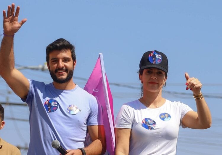 Thaís Souza fecha dobradinha com o jornalista Matheus Ribeiro