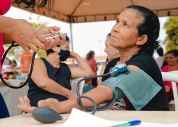 Outubro Rosa encerra com ações para a saúde da mulher na próxima semana