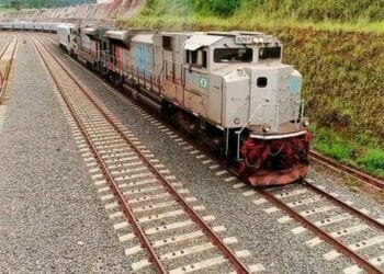 Obras da Ferrovia de Integração Centro-Oeste prometem melhorar logística e tornar região mais competitiva