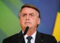 Jair Bolsonaro vai ao Palácio do Planalto e deve se encontrar com Valdemar Costa Neto