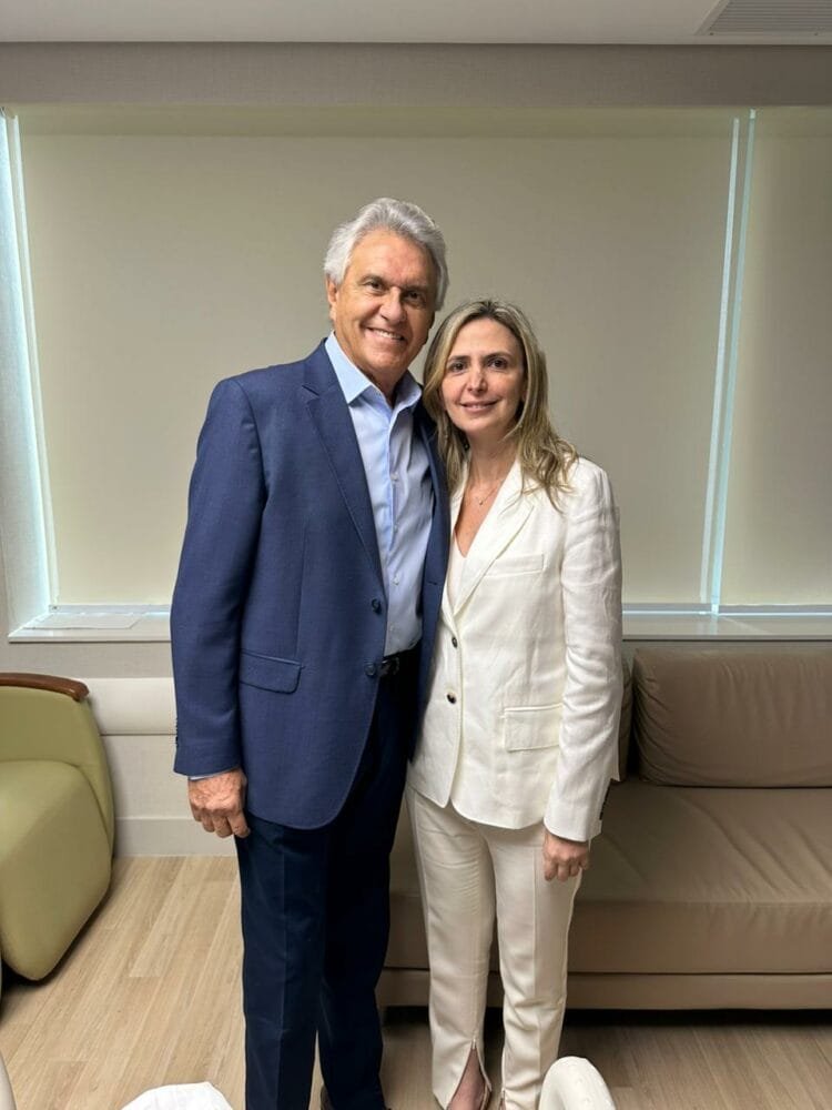 Governador Caiado recebe alta hospitalar após se recuperar de cirurgia