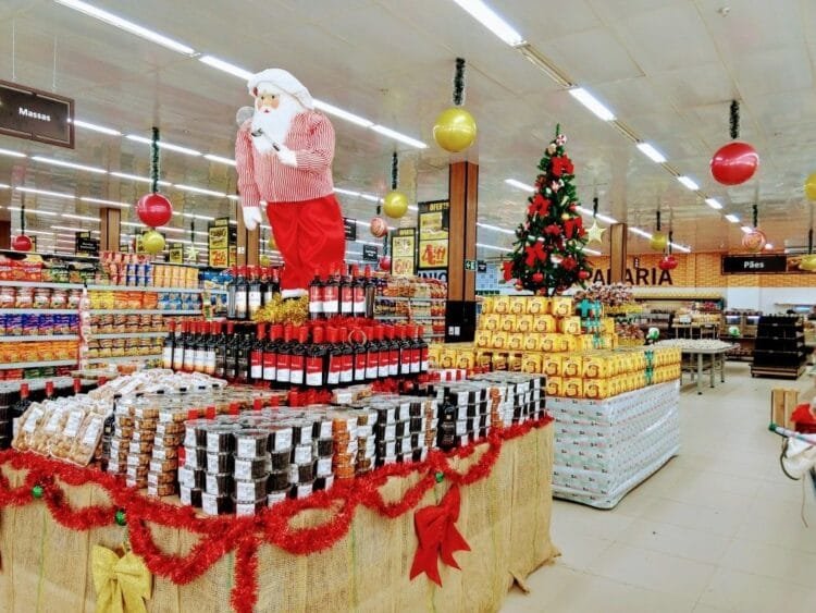 Procon Anápolis realiza pesquisa para ajudar consumidor na hora das compras de fim de ano