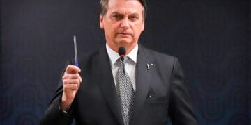 Presidente Bolsonaro sanciona lei que regulamenta prática da telessaúde no país