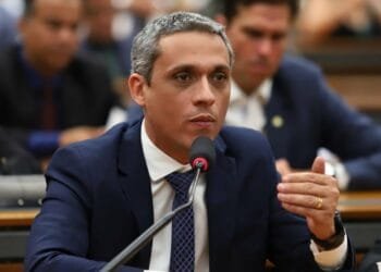 Deputado eleito aciona MP contra Rodrigo Pacheco por improbidade administrativa