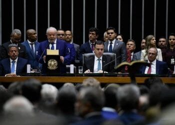 Lula vai revogar decretos sobre armas de Bolsonaro