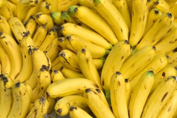 Banana lidera variação da cesta básica de janeiro e preço médio sobe 20% na comparação com dezembro