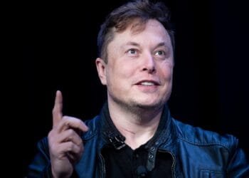 Elon Musk se manifesta após saber de bloqueios aplicados por Moraes