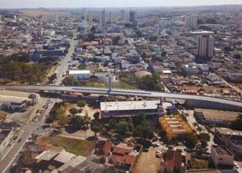 Assessor de político revoltado com o Portal Anápolis – Bastidores de Anápolis