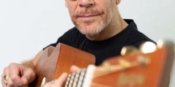 Luau mais esperado do ano terá show de Nando Reis