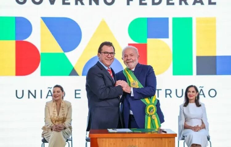 Ministro do Trabalho afirma que saque-aniversário do FGTS deve ser cancelado