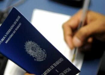 Desemprego em massa preocupa o mercado