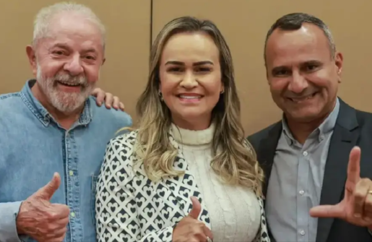 Ministra do Turismo gasta valor milionário em gráfica fantasma