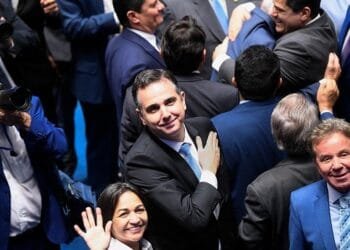 Rodrigo Pacheco vence eleição e continuará no comando do Senado