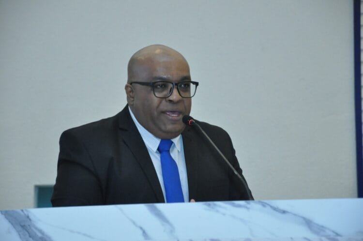 Vereador defende multa para URBAN por falta de manutenção no transporte coletivo