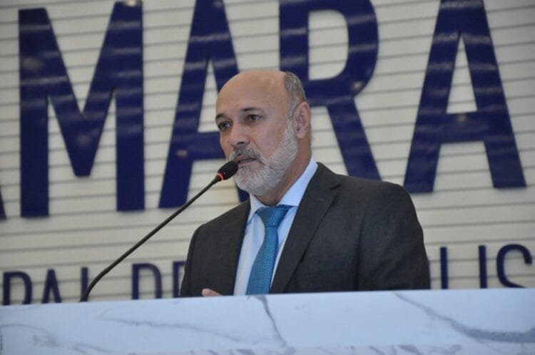 Jakson Charles informa que prefeito irá enviar projeto de minirreforma à Câmara