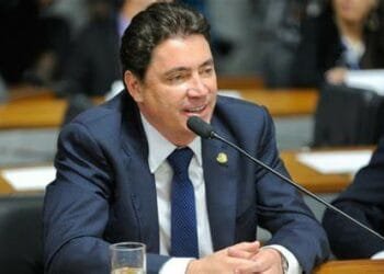 Senador Wilder Morais assume compromisso com a educação e o empreendedorismo em Goiás