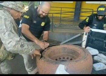 Operação policial resulta na prisão de cinco parentes por tráfico de drogas em Goiás