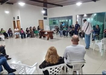 Vereador Hélio Araújo organiza encontro com Major Vitor Hugo para agradecer votação expressiva em Anápolis