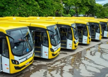 Nova frota de ônibus da Viação Araguarina traz wi-fi e ar-condicionado para linha Goiânia-Anápolis