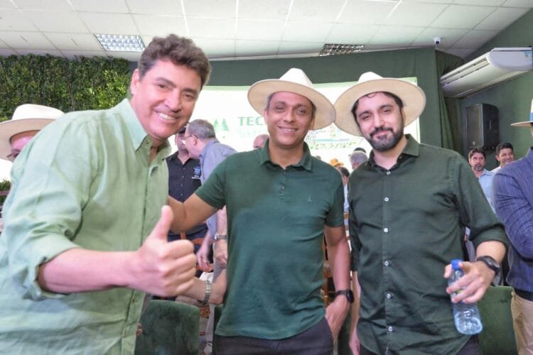 Wilder Morais, Gustavo Gayer e Fred Rodrigues lideram recepção a Bolsonaro na capital federal