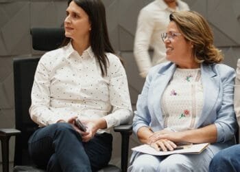 Deputada Vivian Naves defende mais representatividade feminina em cargos de poder