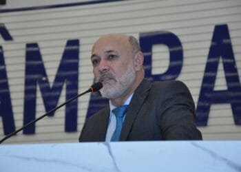 Vereador Jakson Charles afirma que é cedo para definir apoio a prefeito de Anápolis