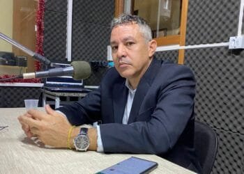 Saneago não tem asfalto suficiente para tapar buracos em Anápolis, diz presidente da ARM