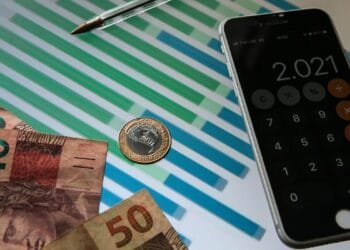 Você sabe o que é arcabouço fiscal? Economista explica