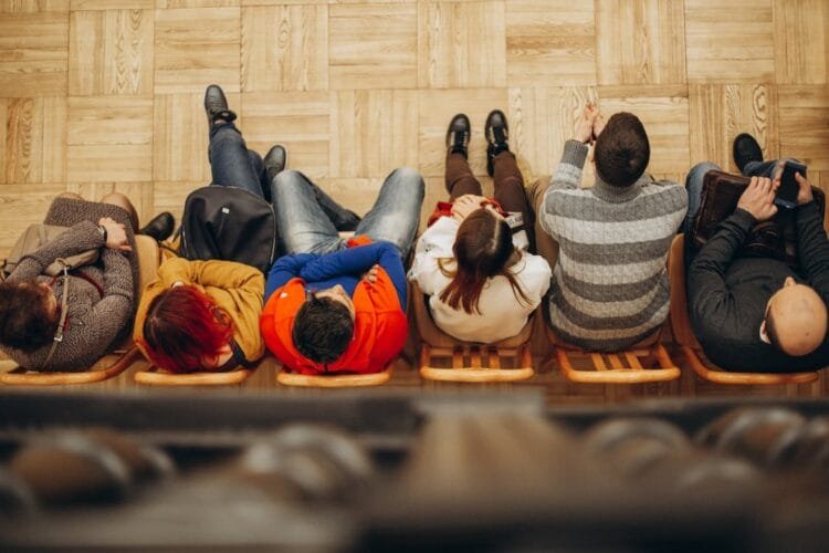 Banco terá que indenizar cliente por demora em fila, em Anápolis