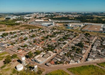 Ruas do Setor Industrial Munir Calixto recebem pavimentação e recapeamento