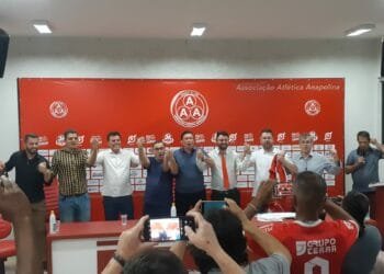 Fernando Correia é aclamado novo presidente da Anapolina