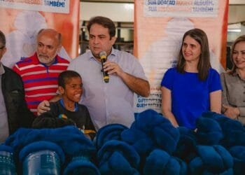 Prefeitura de Anápolis lança Campanha do Agasalho 2023 para ajudar famílias e pessoas em situação de rua