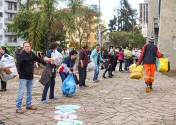 TEMPO: Após ciclone extratropical, chuvas e ventos devem dar trégua e temperaturas podem subir