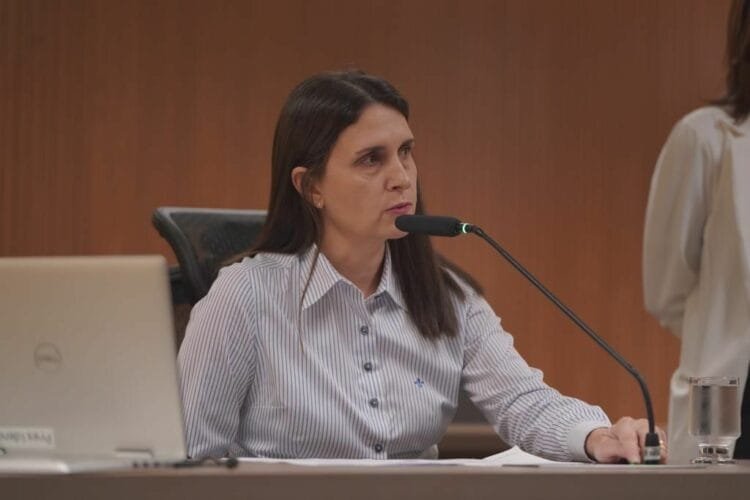 Projeto ‘Casa Abrigo’ para mulheres vítimas de violência avança na ALEGO