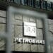 Petrobras reduz preço de gasolina para distribuidoras a partir desta sexta-feira (16)
