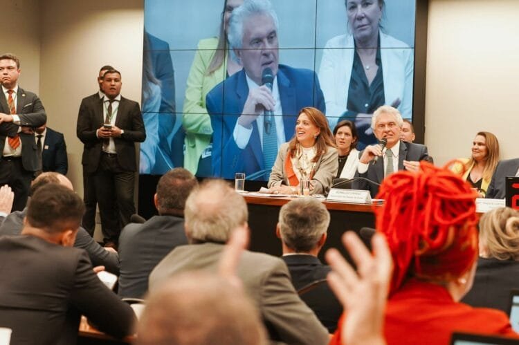 Na CPI do MST, Caiado destaca modelo de combate às invasões em Goiás