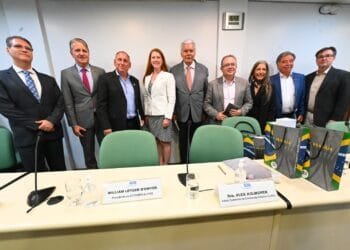 Comdefesa-GO busca parcerias com os Estados Unidos para o desenvolvimento da indústria de defesa em Goiás