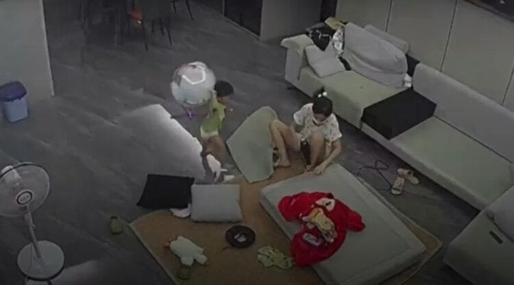 Vídeo: Mãe e filho sobrevivem à explosão de um balão de fogo