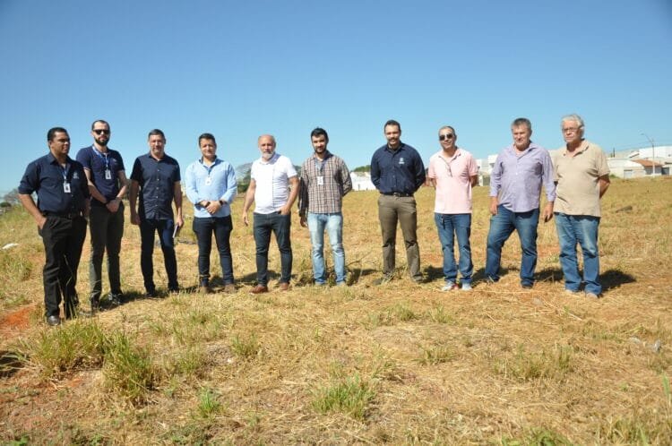 Grupo de trabalho visita possível local para construção da sede própria da Câmara de Anápolis