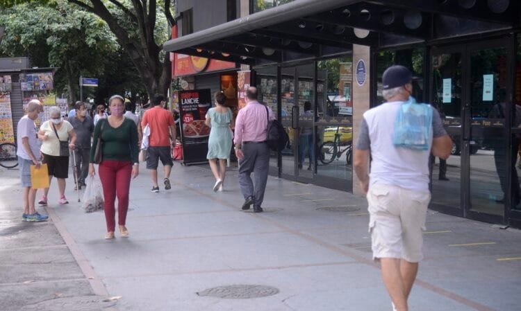 Goiás é líder na geração de empregos no Centro-Oeste, aponta pesquisa