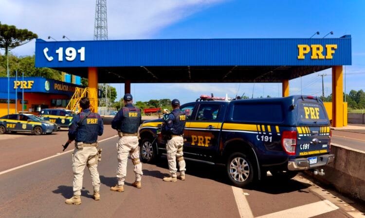 Férias escolares têm início violento nas rodovias de Goiás, com 10 mortes em acidentes