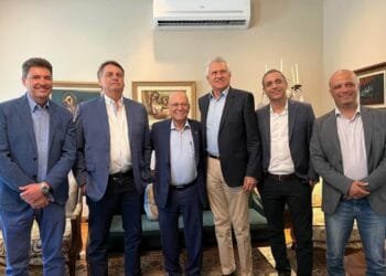 Bolsonaro diz que está “99% alinhado com Caiado no que se refere à reforma tributária