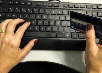 Brasil registra dois milhões de tentativas de fraudes em compras na internet, no primeiro semestre