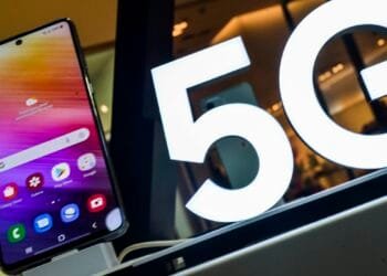 Tecnologia 5G completa um ano no Brasil com avanço rápido, mas enfrenta problemas em legislações municipais