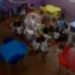 VÍDEO: Menino autista de 3 anos é amarrado a cadeira em escola de Goiás