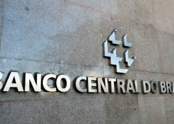 Copom do Banco Central diminui taxa de juros de 13,75% para 13,25%